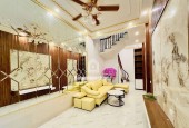 Sát Bách-Kinh-Xây, Trung Tâm Hai Bà Trưng Nhà Đẹp Ở Ngay Nhỉnh 5 Tỷ